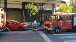 Φωτιά ξέσπασε σε ισόγειο κτίριο στο κέντρο της Θεσσαλονίκης