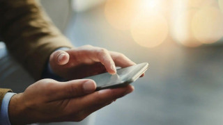 Το λάθος που κάνουμε και γεμίζει η μνήμη του κινητού μας