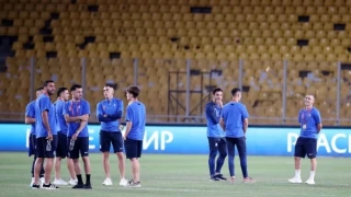 Γάλλος δημοσιογράφος της Equipe για την OPAP Arena: «Κλειστό το πέταλο για να μην μπουν οπαδοί άλλων ομάδων»