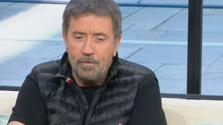 Παπαδόπουλος για Κασσελάκη: «Τόσο μπανανία είμαστε; Τόσο αφύλακτο είναι το οικόπεδο;»