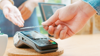 Έρχονται 360.000 emails για άμεση αναβάθμιση και σύνδεση με την εφορία