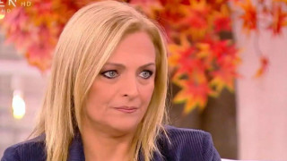 Χριστίνα Λαμπίρη: Ξέσπασε για το κόψιμο της εκπομπής της στο Μακεδονία TV: «Το θεωρώ τεράστιο φάουλ»