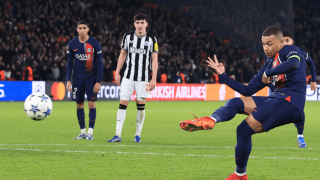 Σάλος με το πέναλτι της Παρί στο 98 - Την πλήρωσε ο VARίστας