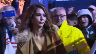 Γιούχα στη γενική διευθύντρια της Σεβίλλης: «Φύγε, μας οδηγείς στην καταστροφή»