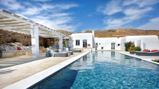 Συμφωνία για VISA express: Ουρές κάνουν οι Τούρκοι για τα ελληνικά νησιά