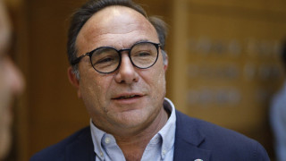 Πέτρος Κόκκαλης: Σε ποιον έδωσε συγχαρητήρια με... μισή καρδιά