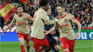 Η Λανς πέταξε τη Σεβίλλη εκτός Ευρώπης και συνεχίζει στο Γιουρόπα - Ισόπαλες PSV και Άρσεναλ