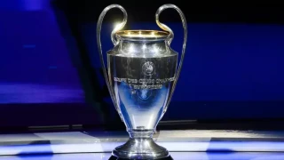 Πώς εξηγείται η καθυστέρηση για τα νέα τηλεοπτικά δικαιώματα του Champions League