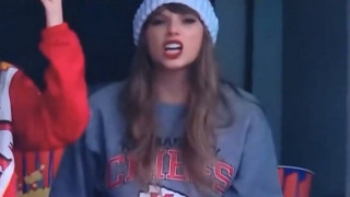 Τέιλορ Σουίφτ: Τα έψαλλε στον διαιτητή στον αγώνα του αγαπημένου της