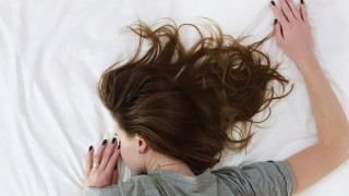 Γιατί πρέπει να κοιμάσαι γυμνός (και) τον χειμώνα