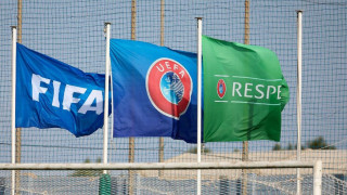 UEFA: Ποιες είναι οι νέες οδηγίες σε Ομοσπονδίες, διαιτητές, βοηθούς και VARistes