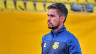 Ο Στέφανος Κρεμέζης ευχαριστεί την Αναγέννηση Καρδίτσας