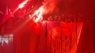 Οι οπαδοί της Ανκαραγκουτσού αποθέωσαν τον πρόεδρo για το ξύλο στον διαιτητή!