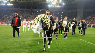 Γιατί... κινήθηκε προς τον Τζαβέλλα μπροστά στη Θύρα 7; (video)