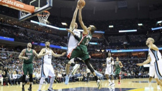 Κουφός εναντίον Αντετοκούνμπο, σημειώσατε «1»! (videos)