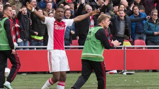 Πήρε το ντέρμπι και ανέβηκε στην κορυφή και πάλι ο Άγιαξ