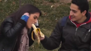 Η Χριστίνα τα «σπάει» και στην νέα φάρσα του «Astathios»! (vid)