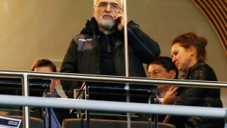 Βγήκε έξω από την Τούμπα ο Ιβάν, αποδοκιμάστηκε και αποχώρησε