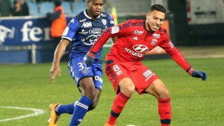 Έμεινε με δέκα και το… πλήρωσε η Ανζέ, 0-3 από τη Λυών