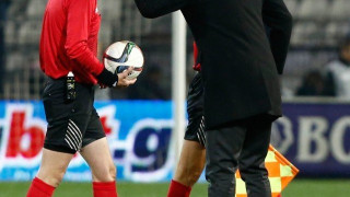 Οι λύκοι στην αναμπουμπούλα χαίρονται, καιρός να τους κατασπαράξουν