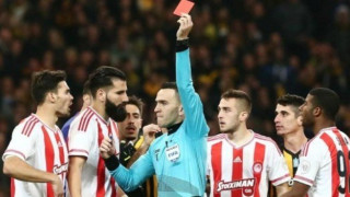 ΕΚΤΑΚΤΟ: Διπλή αποβολή Ολυμπιακού δεκατέσσερα χρόνια μετά!