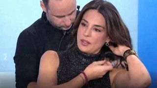 ΕΡΤ: Έβγαλαν την παρουσιάστρια ζωντανά στον «αέρα» την ώρα που την προετοίμαζαν (vid)
