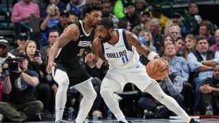 Οι «μισοί» Γκρίζλις σόκαραν τους Μάβερικς – Όργια Άντονι Ντέιβις