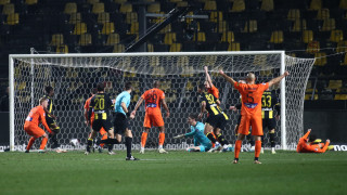 Άνοιξε το σκορ με Γκατσίνοβιτς η ΑΕΚ (vid)