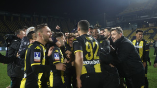 Τώρα ο δρόμος ﻿είναι όλος ﻿δικός του