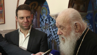 Συνάντηση Κασσελάκη-Ιερώνυμου για τον γάμο ομόφυλων ζευγαριών