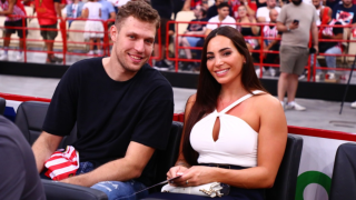 Ελευθεριάδου για Βεζένκοφ: «Ξέρω πόσο περήφανος είναι για µένα»