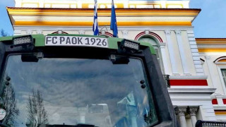 Το τρακτέρ με χρώμα ΠΑΟΚ (pic)