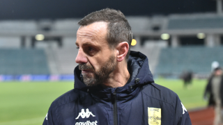 Στις καθυστερήσεις και για μέσο!