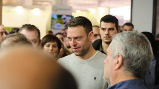 Στέφανος Κασσελάκης: Παρουσιάζεται στις 15 Μαρτίου στο στρατόπεδο στη Σπάρτη