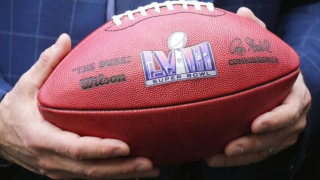 Στις ΗΠΑ... σαρώνει και θα το δούμε live και στην Ελλάδα