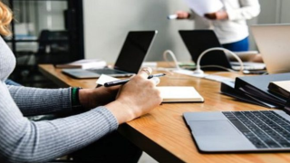 Αν προσέξεις αυτά τα 3 στοιχεία, θα αποφύγεις το τοξικό εργασιακό περιβάλλον