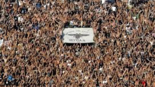 Τετ α τετ διοίκηση με τους συνδέσμους για να κυλήσουν όλα ομαλά