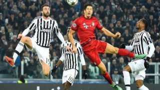 «Καρυδάτη» επιστροφή της Γιουβέντους, όλα ανοιχτά στο Μόναχο (videos)