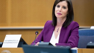 Ασημακοπούλου: Έρευνα της Αρχής Προστασίας Δεδομένων μετά τα mail σε απόδημους