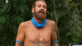 Ξέσπασμα Σταμάτη στο Survivor για τον Γιάννη: «Θα φοβόμαστε μη μας δείρεις;»