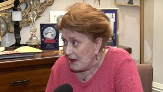 Τριφύλλη για Φιλιππίδη: «Η Παπούλια είναι ωραία γυναίκα, να μη της δείξει κάτι;» (vid)