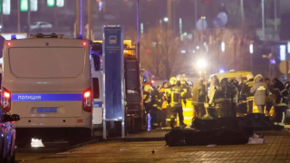 Μακελειό στη Μόσχα: Συνελήφθησαν 11 ύποπτοι για την τρομοκρατική επίθεση – Τουλάχιστον 93 οι νεκροί