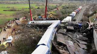 Τσουβέλας: «Αν είναι 3000 στο Σύνταγμα στην παράσταση είχα 7 άτομα» – Το σχόλιο για την Καρυστιανού