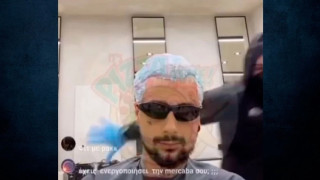 Επίθεση στον Sin Boy την ώρα που έκανε live σε κομμωτήριο! (vid)