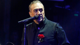 Ο Νότης Σφακιανάκης ετοιμάζεται για επιστροφή στη νύχτα!