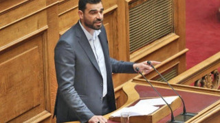Τσάμπα μάζευε τις υπογραφές ο Πέτρος Κωνσταντινέας