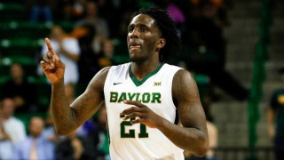 Επική απάντηση παίκτη του Baylor σε «καυστικό» δημοσιογράφο (VIDEO)