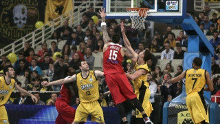 Ματσάρα στο ΟΑΚΑ με νικητή τον Ολυμπιακό, 100-93 την ΑΕΚ