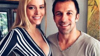 Στην αγκαλιά του Αλεσάντρο Ντελ Πιέρο η Ρία Αντωνίου!