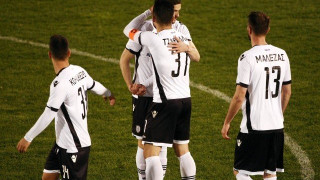 Το ραβδί απλότητας από τον Βλάνταν Ίβιτς και η συνέχεια